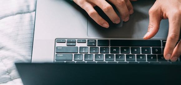 Basta recensioni false, arriva il ddl in Consiglio dei ministri