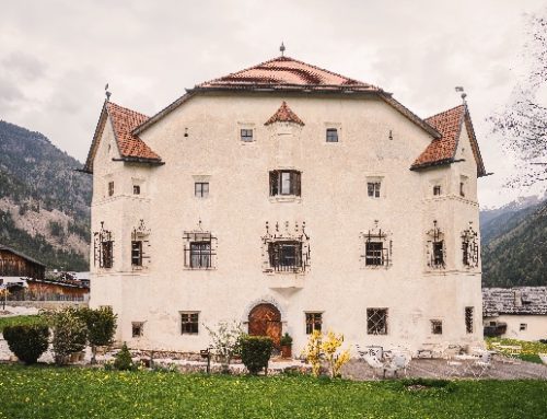 Norbert Niederkofler assume la guida di Ansitz Heufler, dimora storica nel cuore della Val Pusteria in Alto Adige