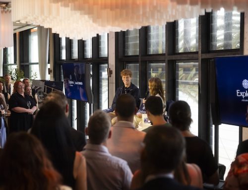 Explora Journeys ha presentato il nuovo programma di benessere a bordo in collaborazione con Jannik Sinner